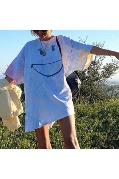 Trendy Korean style women's smiling face T-shirt   HF0215-02-04